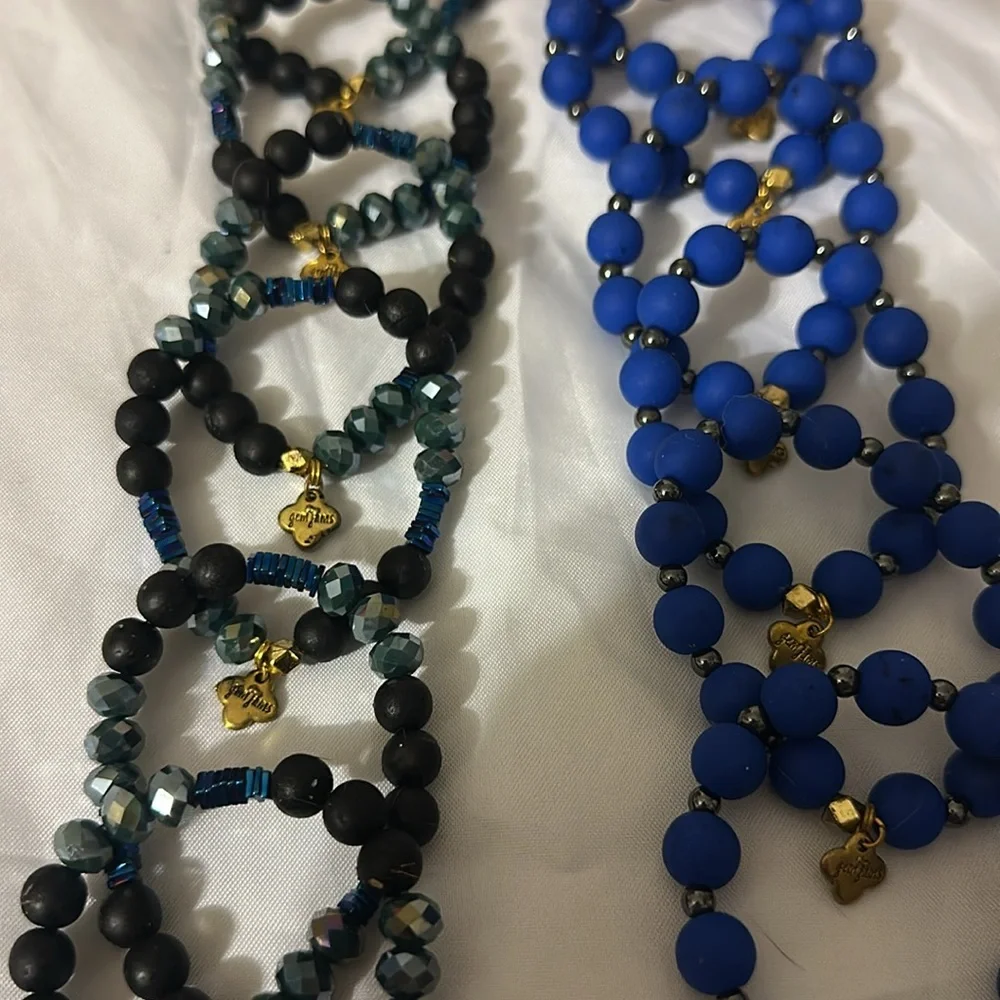 Girl’s Gem Jams by Erimish stretch bead bracelet blue black Deep Sea Kids Sticky